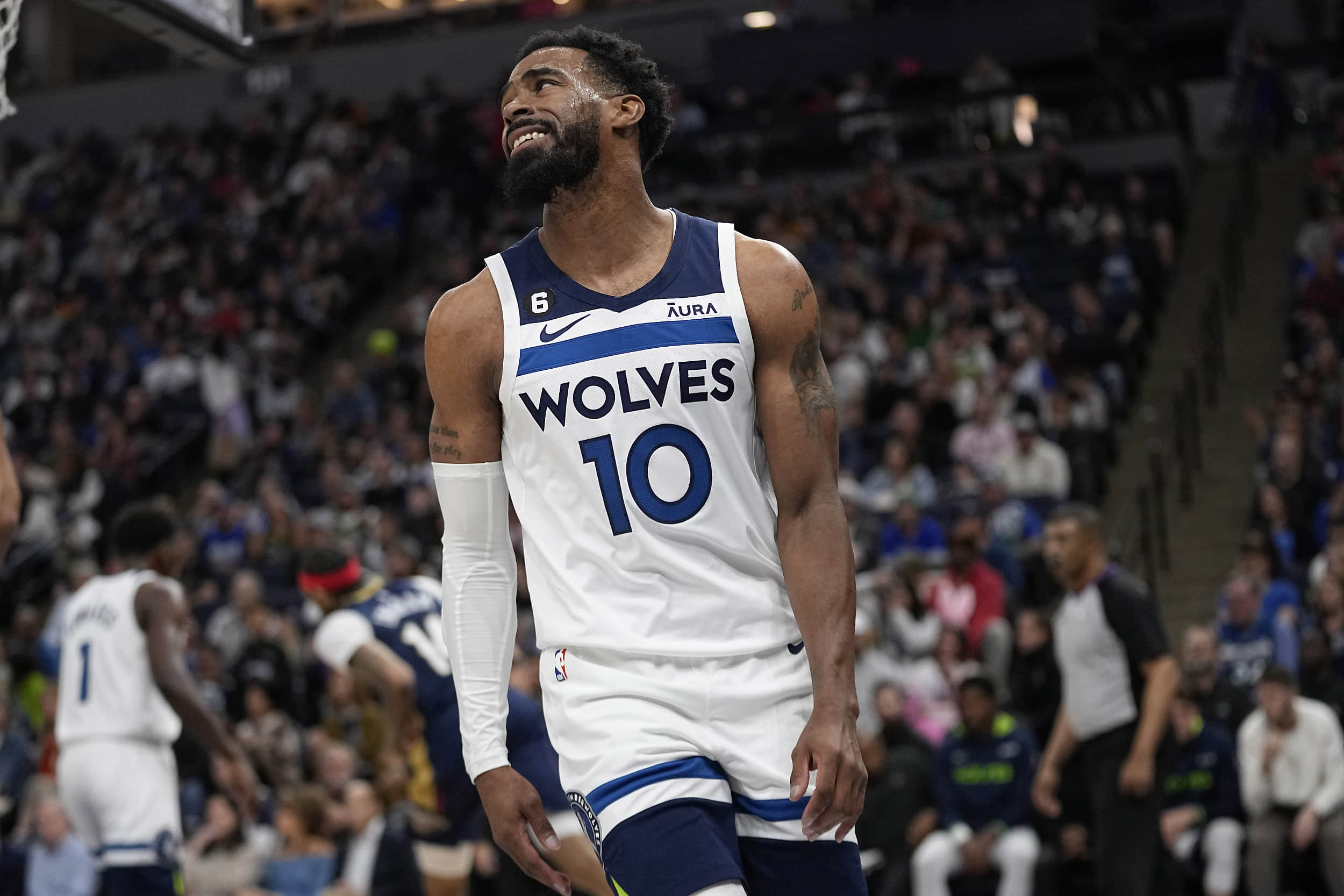 该上抢的半 该上抢的半